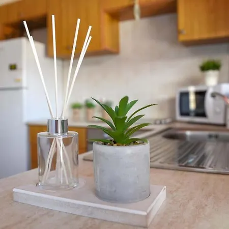 Melania Gardens Apartament *