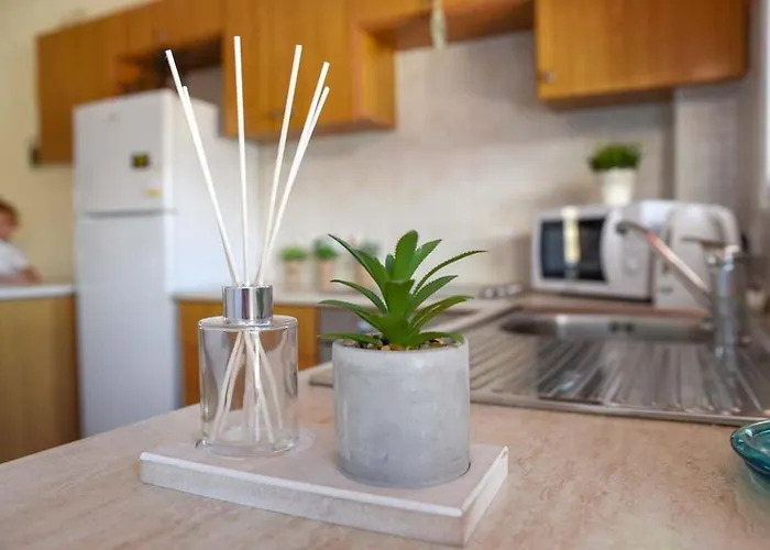 Melania Gardens Apartmán *