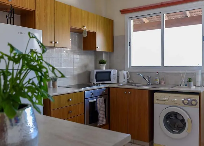 公寓 Melania Gardens *